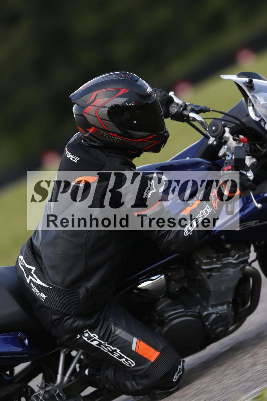 /Archiv-2024/29 12.06.2024 MOTO.CH Track Day ADR/Gruppe blau/55